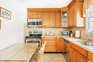 80 Evergreen Ln, Patchogue, NY 11772 - Photo 7