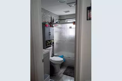 13731 170th Street, Jamaica, NY 11434 - Photo 5