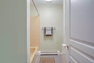 8 Ivy Ct, Fishkill, NY 12524 - Photo 13