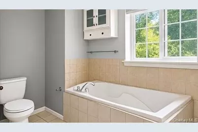 148 Delafield Lane, Newburgh, NY 12550 - Photo 13