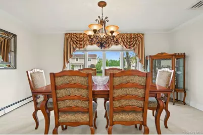 2039 Blanche Lane, Merrick, NY 11566 - Photo 11