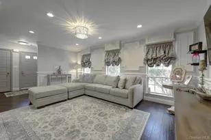 2 Woodtree Dr, Woodbury, NY 11797 - Photo 7