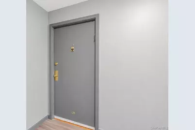 2439 Union Boulevard #3A, Islip, NY 11751 - Photo 3
