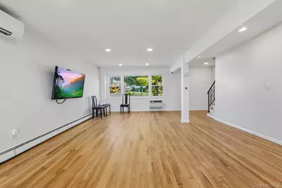339 N Broadway, Yonkers, NY 10701 - Photo 17
