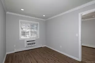 3 Willowbrook Rd, Bay Shore, NY 11706 - Photo 5