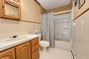 2 Renwick Rd, Ronkonkoma, NY 11779 - Photo 9
