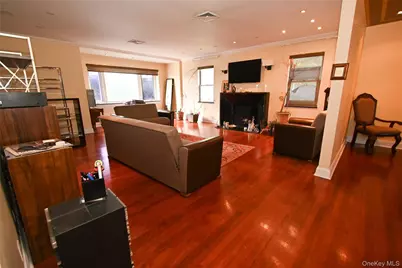 14527 13th Avenue, Whitestone, NY 11357 - Photo 5