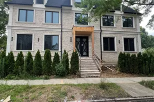 85-07 Abingdon Rd, Kew Gardens, NY 11415 - Photo 3