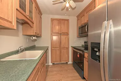 26 Richmond Boulevard #2A, Ronkonkoma, NY 11779 - Photo 13