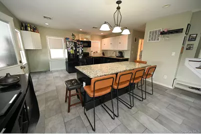 151 Nassau Boulevard, West Hempstead, NY 11552 - Photo 3
