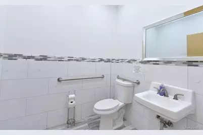 12015 Liberty Avenue, Richmond Hill, NY 11419 - Photo 13