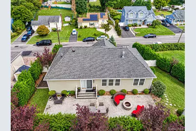 38 Cleary Road, Ronkonkoma, NY 11779 - Photo 5
