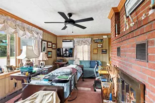 86 Log Rd, Patchogue, NY 11772 - Photo 25