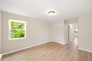 209 Strathmore Gate Dr, Stony Brook, NY 11790 - Photo 19