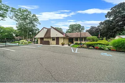 209 Strathmore Gate Drive, Stony Brook, NY 11790 - Photo 29