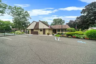 209 Strathmore Gate Dr, Stony Brook, NY 11790 - Photo 29