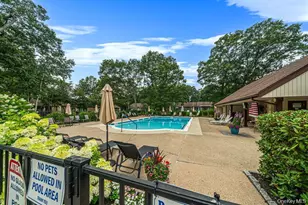 209 Strathmore Gate Dr, Stony Brook, NY 11790 - Photo 31