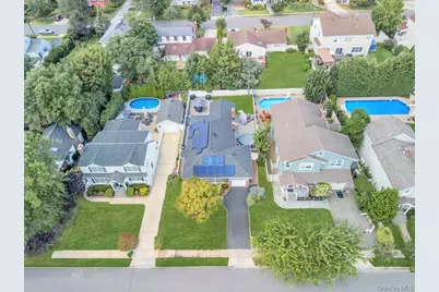 2327 Cleveland Street, Bellmore, NY 11710 - Photo 3