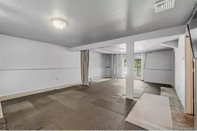 383 Route 32, Woodbury, NY 10917 - Photo 33