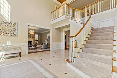 15 Knightsbridge Manor Road, Purchase, NY 10577 - Photo 3