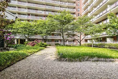 6125 97 Street #5A, Rego Park, NY 11374 - Photo 23