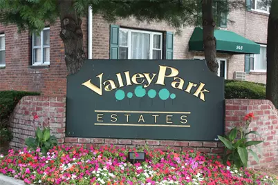 955 Fenwood Drive #2, Valley Stream, NY 11580 - Photo 1