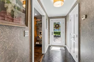 646 The Concourse, Oyster Bay, NY 11771 - Photo 5