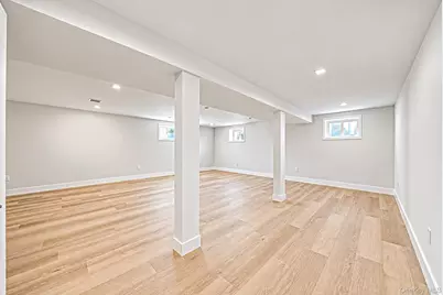 746 Blackstone Avenue, East Meadow, NY 11554 - Photo 33