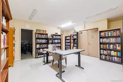 522 Shore Road #3S, Long Beach, NY 11561 - Photo 17