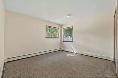 76 Hernan Avenue, Locust Valley, NY 11560 - Photo 21