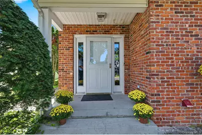 76 Hernan Avenue, Locust Valley, NY 11560 - Photo 3