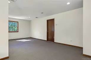 76 Hernan Ave, Locust Valley, NY 11560 - Photo 19