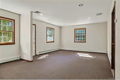 76 Hernan Avenue, Locust Valley, NY 11560 - Photo 17