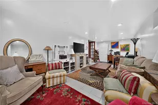 1673 Northern Blvd, Roslyn, NY 11576 - Photo 7