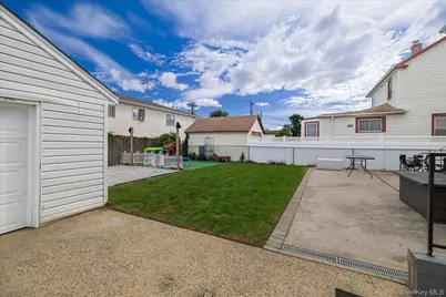 28 Harrison Avenue, Freeport, NY 11520 - Photo 21