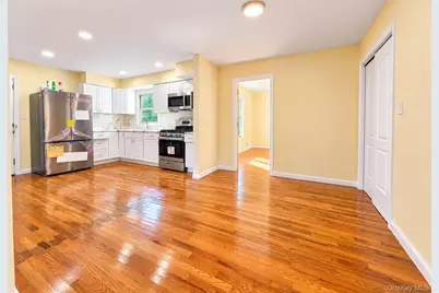 11 Clover Drive, West Nyack, NY 10994 - Photo 7