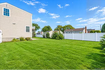 719 3rd Street, West Babylon, NY 11704 - Photo 19