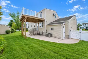 719 3rd St, West Babylon, NY 11704 - Photo 3