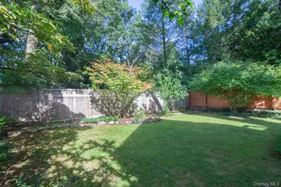 79 Southgate Avenue, Hastings on Hudson, NY 10706 - Photo 17