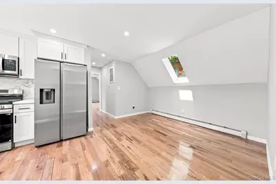 13714 Bedell Street, Springfield Gardens, NY 11413 - Photo 3