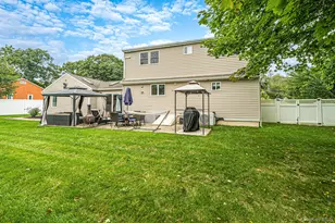 16 Happy Acres Dr, Shirley, NY 11967 - Photo 29