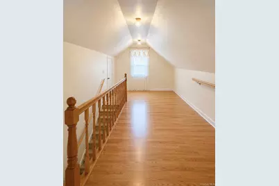21724 121st Avenue, Cambria Heights, NY 11411 - Photo 19