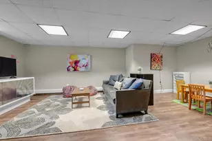 2084 Manfield Ave, Merrick, NY 11566 - Photo 25