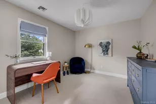 2084 Manfield Ave, Merrick, NY 11566 - Photo 23