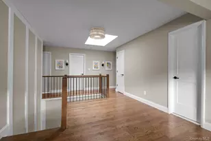 2084 Manfield Ave, Merrick, NY 11566 - Photo 15