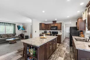 735 Plattekill Ardonia Rd, Wallkill, NY 12589 - Photo 11