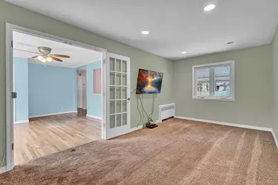 316 39th Street, Lindenhurst, NY 11757 - Photo 5