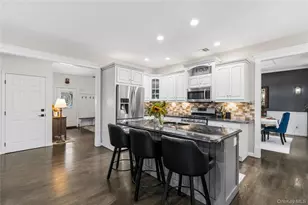 7 Platt Pl, Huntington, NY 11743 - Photo 13