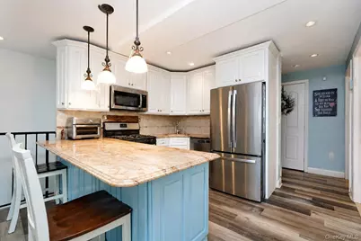 176 Beach 101st Street #4A, Rockaway Park, NY 11694 - Photo 5