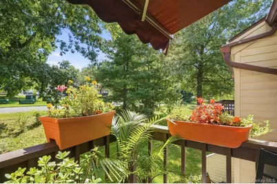 45 Jefferson Oval #G, Yorktown Heights, NY 10598 - Photo 17